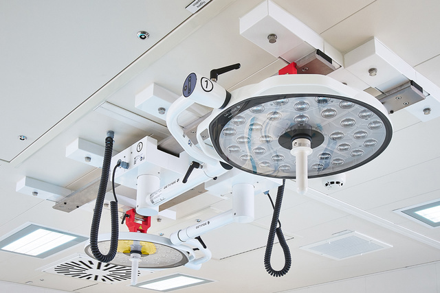 Maquet Ezea OR Light for urgent medical care operating light Maquet Ezea mounted on the ceiling of a military boat operating room